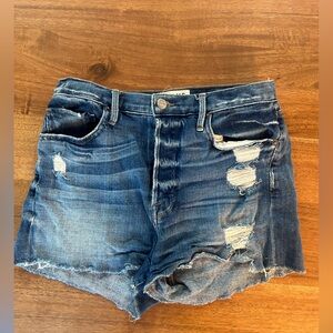 Frame Jean shorts